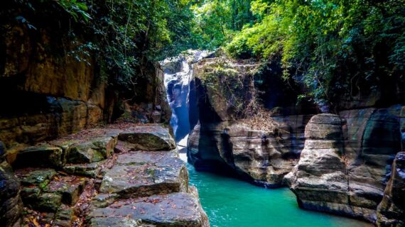 Cunca Wulang Waterfall